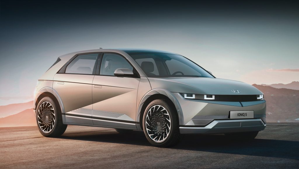 Hyundai’s Ioniq 5 EV Shows Off Its Snazzy Wheels, Chic Lights - Car & Life